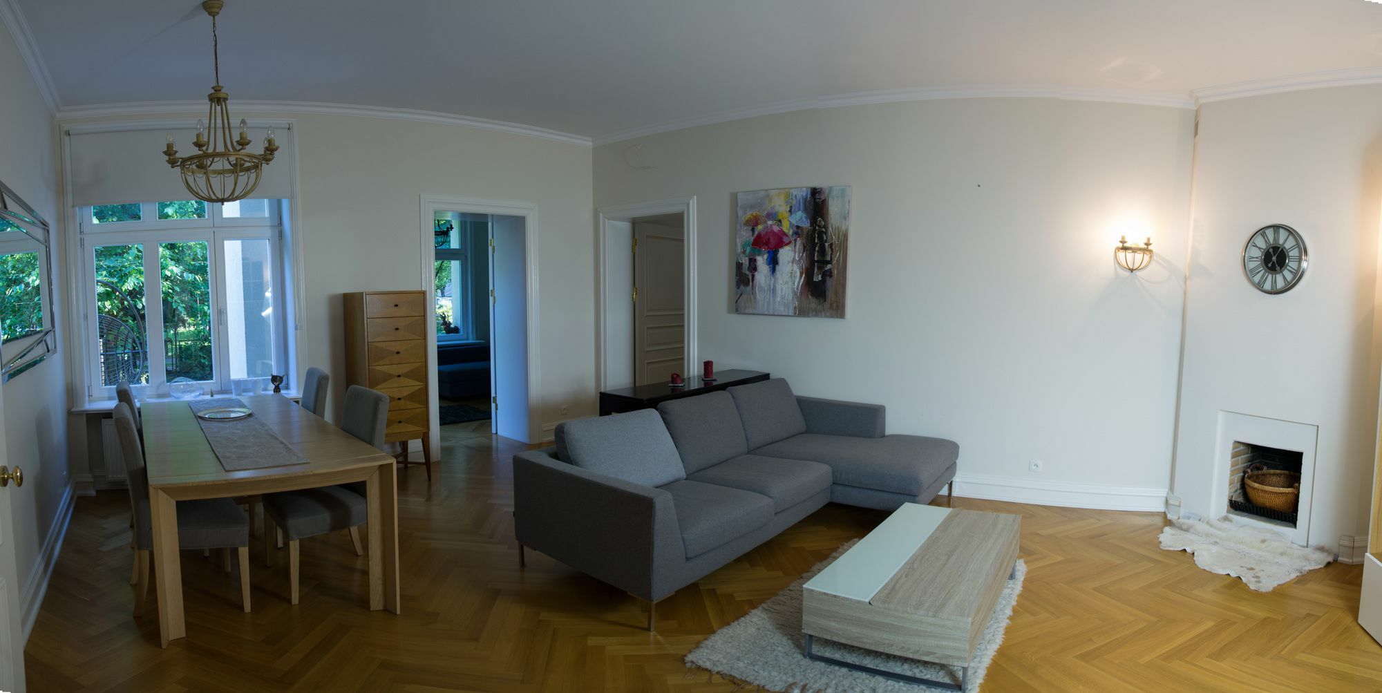 Rentapartments - Garden De Luxe Sopot Bagian luar foto